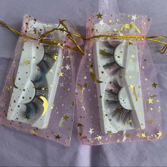 Color Highlight Lash Bundle - Picture 4 of 4